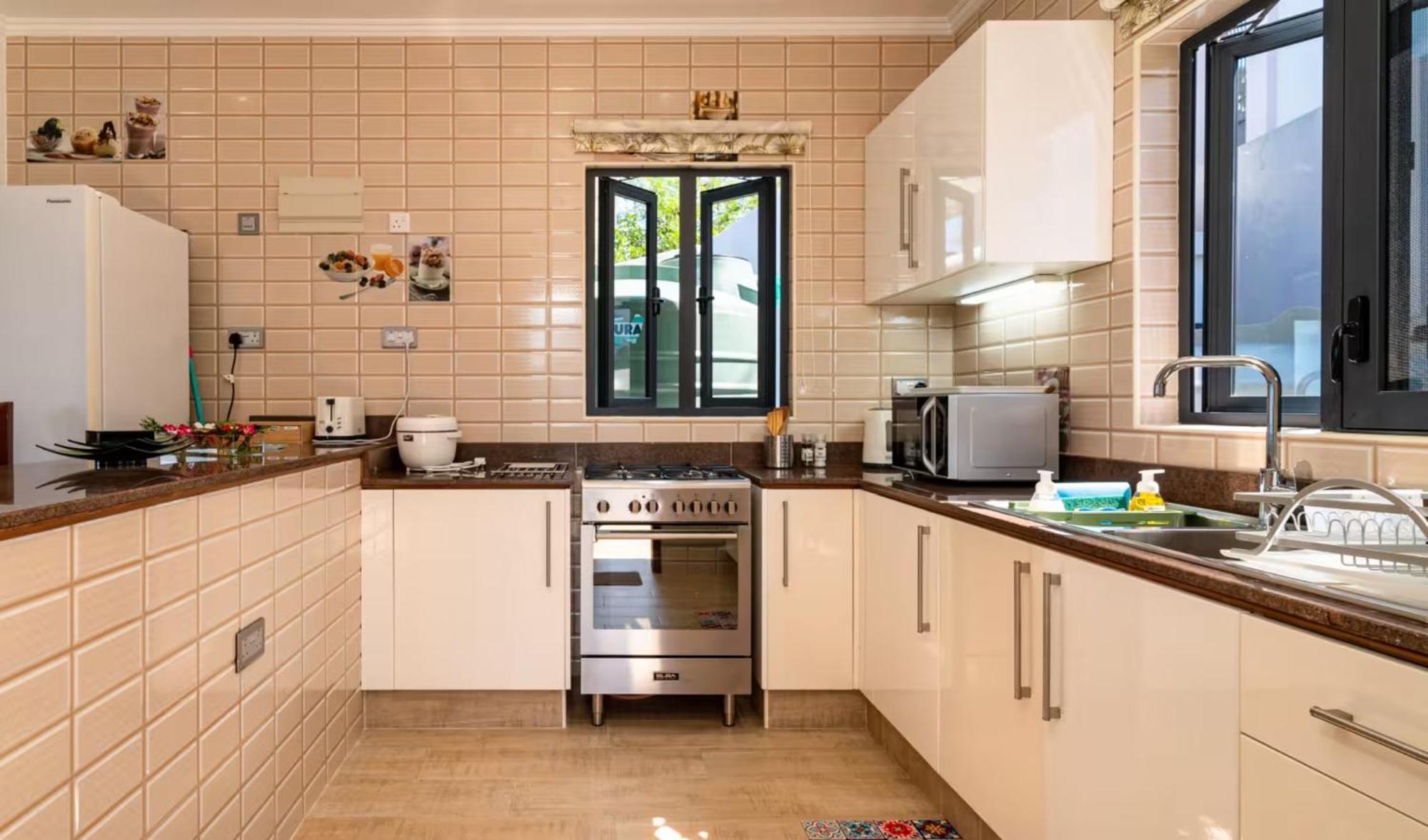 Casa Gem Apartment Виктория Екстериор снимка
